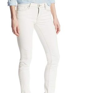 True Religion White Skinny Jean Size 29